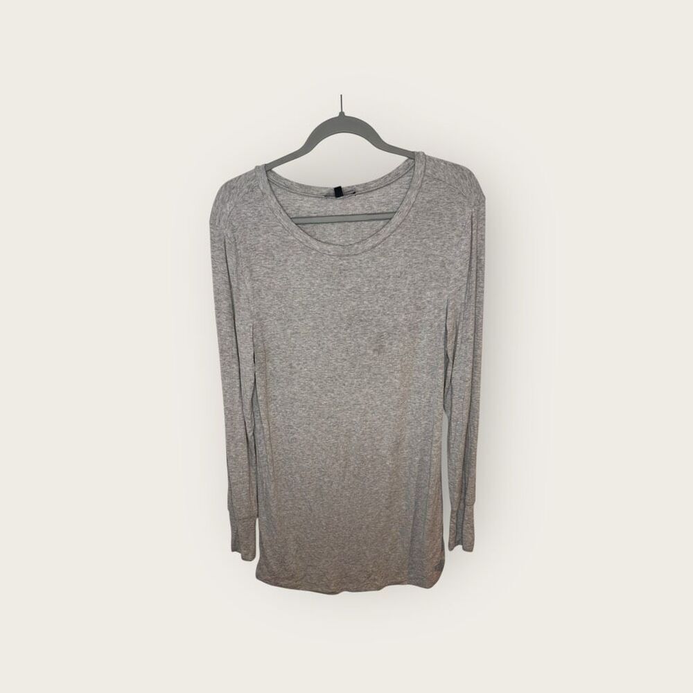 Universal Standard Micro Rib Long Sleeve Vneck Gray Size Small (14-16)